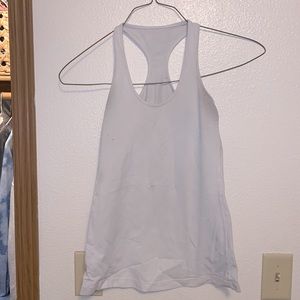 White lululemon tank top